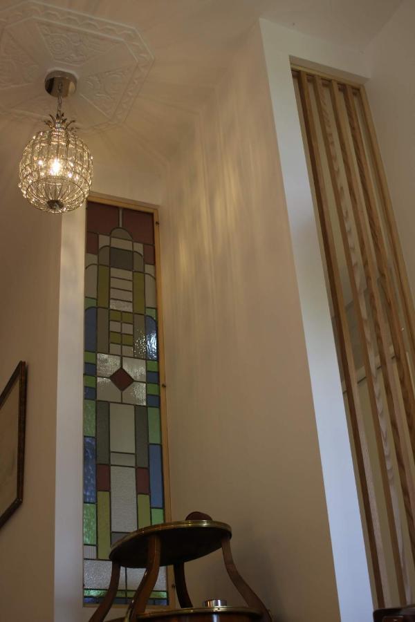 Malis Castera Le Petit Chateau Saint-Jean-de-Blaignac ภายนอก รูปภาพ